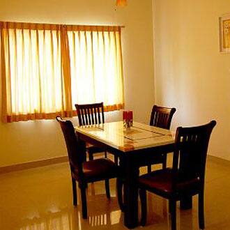 Roxel Inn Express Frazer Town, Bangalore 4